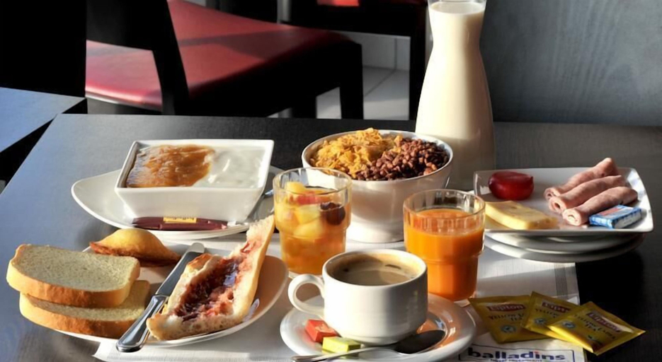Food & Drinks, Brit Hotel Saint-Quentin, Aisne