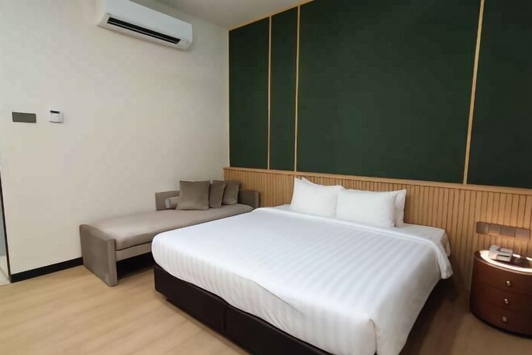 Bedroom 8