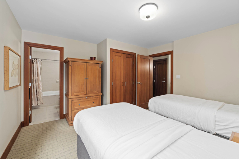 Bedroom 2, Montebello by Whistler Premier, Squamish-Lillooet