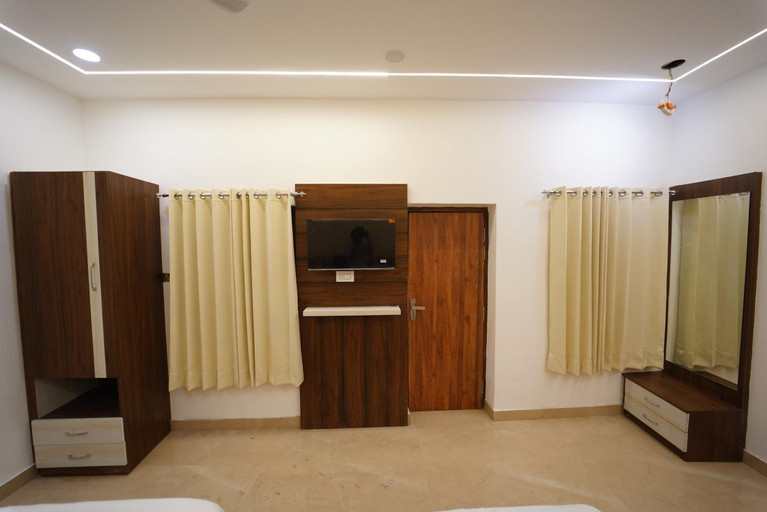 Bedroom 3, Lexus Hotel, Amritsar