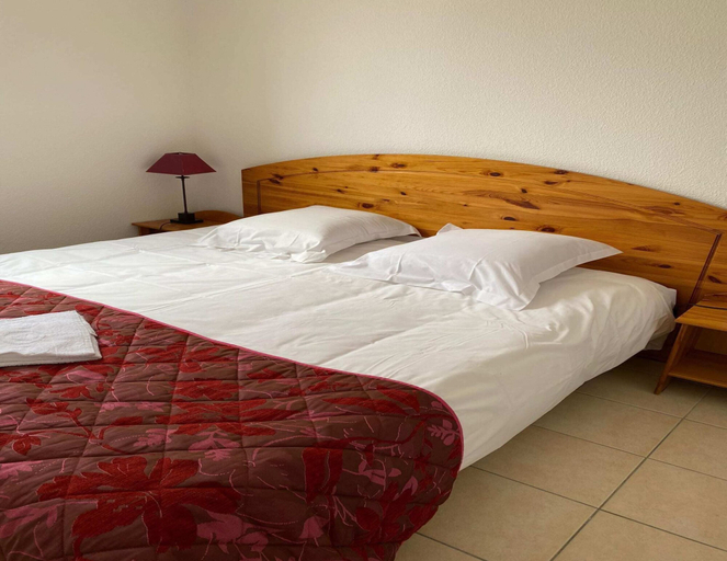 Bedroom 4, Apartment in Montbrun Near Thermal Baths, Drôme