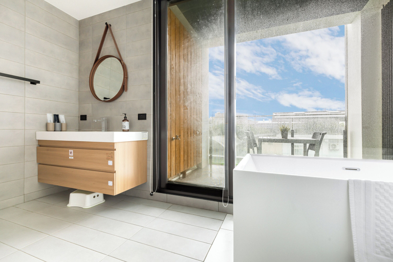 Bathroom 3, Ningxia Time, Yilan