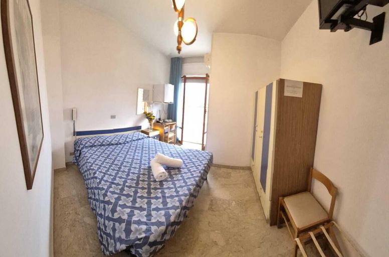 Bedroom 2, Hotel President, Ascoli Piceno