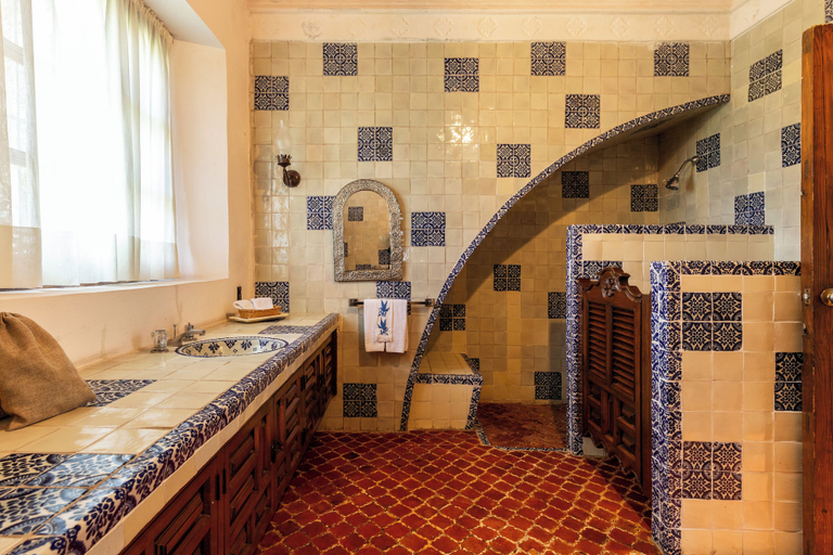 Bathroom 4, Hacienda Acamilpa, Xochitepec