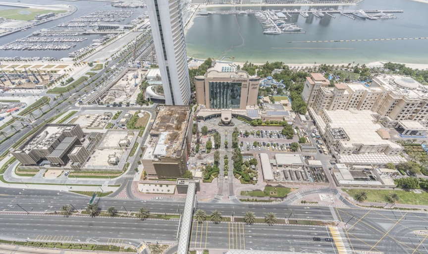Room 2, Luxury at Ocean Heights Views Dubai Marina 4 Beds Sleeps 8, Dubai