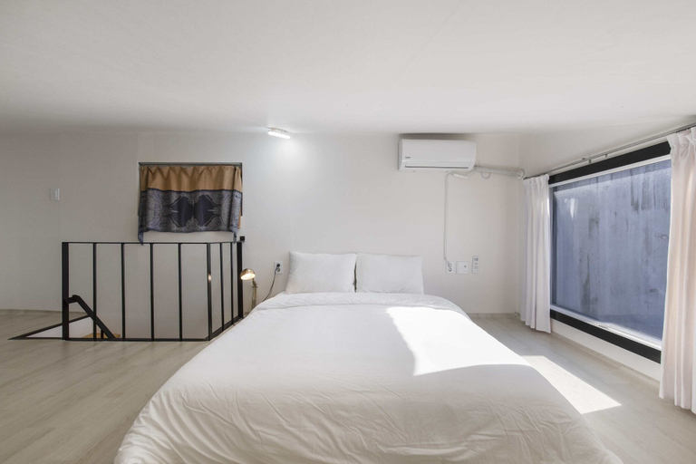 Bedroom 3, Namhae Butkokgiljinaseo, Namhae