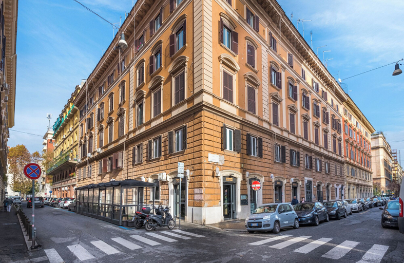 Exterior & Views 1, Cardinal Inn, Rome