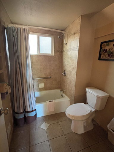 Bathroom 4, Town & Country Cottages, El Paso