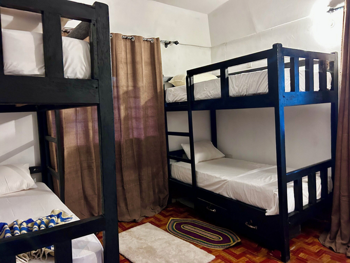 Bedroom 2, The Tropinest, Kaskazini 'A'