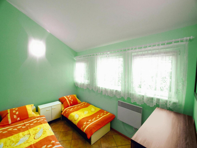Room 5, Holiday Home With a Garden, Close to the Lake, Koszalin