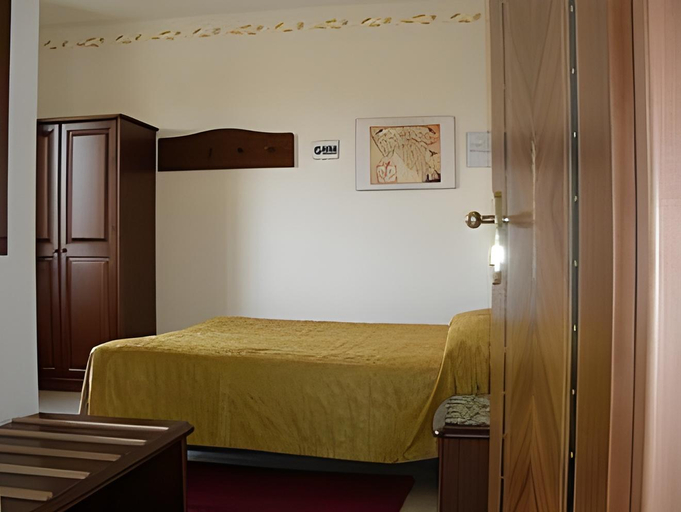 Bedroom 17