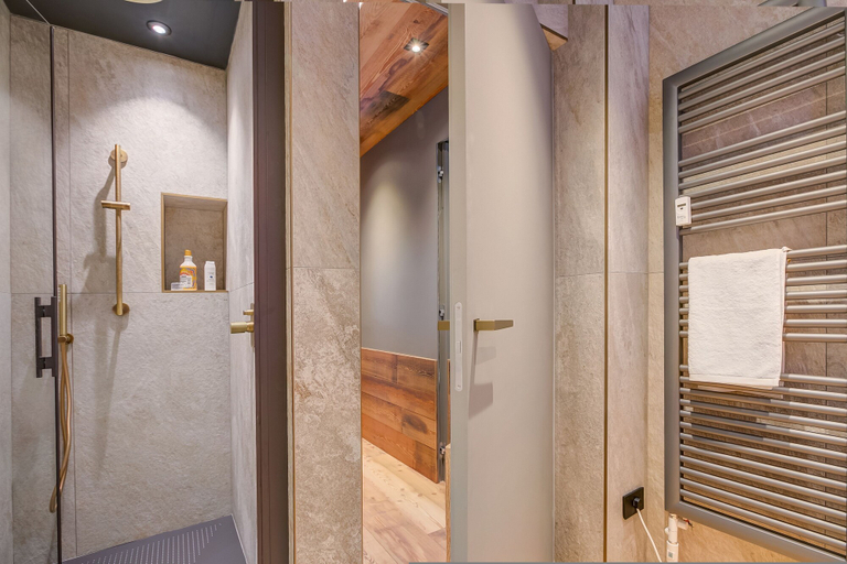 Room 4, Simona Luxuryapartment few Steps From ski, Torino
