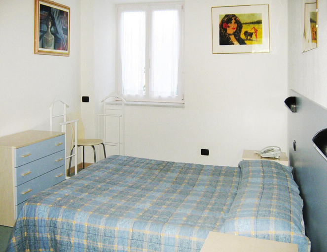 Bedroom 2, Apartment in Mongelia, Genova
