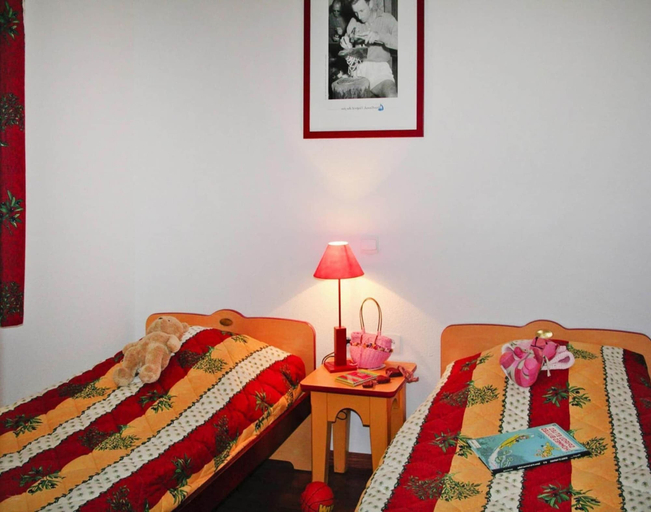 Room 5, Cassen Holiday House With Pool, Landes