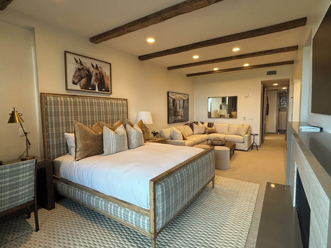 Bedroom 10