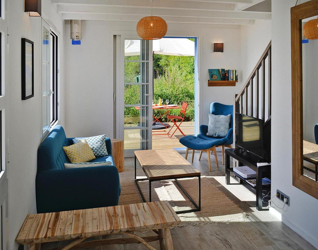 Living room 3, Pretty Breton Holiday Home in a top Location, Finistère