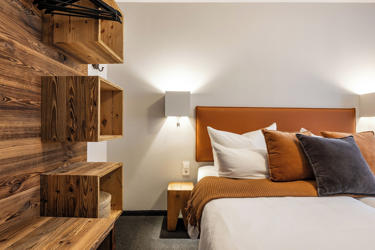 Bedroom 4, Hotel Goldene Steig, Kempten (Allgäu)