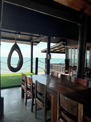 Food & Drinks 5, Hadson Resort, Khlong Yai
