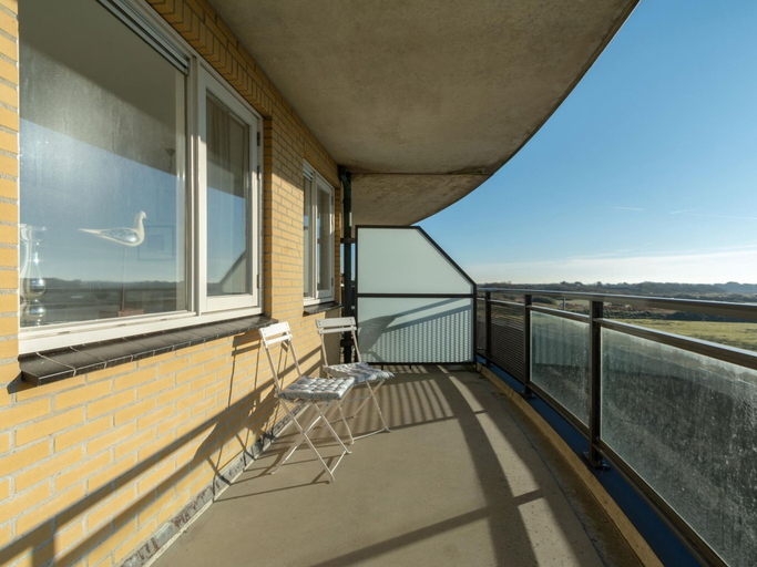 Balcony 3, Holiday Apartment Opposite the Beach, Zijpe