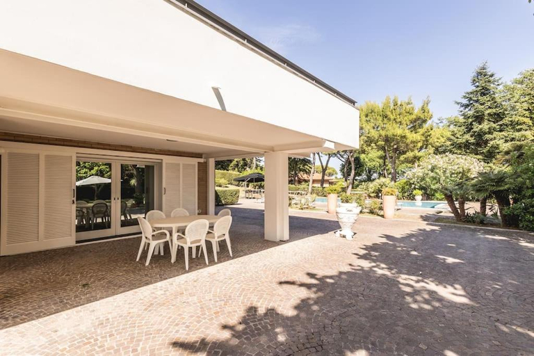Exterior & Views 2, Benvenuti a Eden, villa con piscina e giardino, Pesaro E Urbino