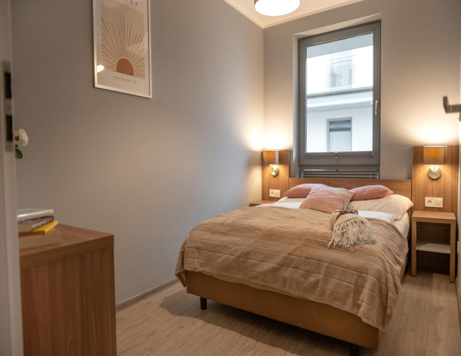 Bedroom 3, Nice, Cozy Apartment Very Close to the Beach, Kamień