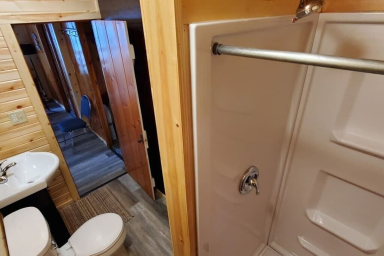 Bathroom 4, Harmony Beach Resort, Saint Louis