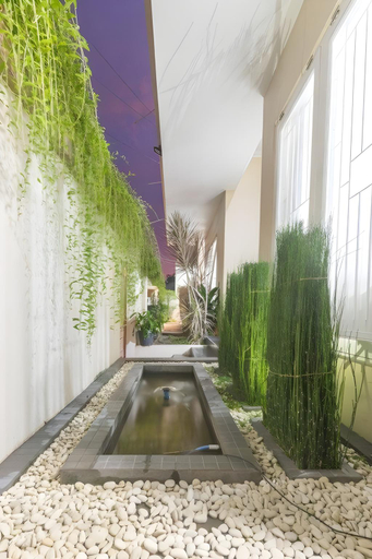 Sport & Beauty, Modern Minimalist w/ Breakfast Near Malioboro, Yogyakarta