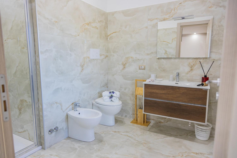 Others 3, B&B Victoria, Potenza