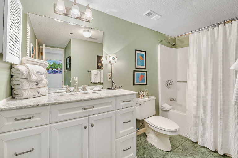 Bathroom 4, Summerchase 1101 +free Seasonal Beach Service, Baldwin