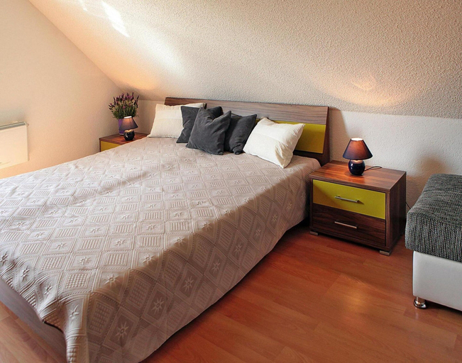 Room 4, Ferienhauser am Kummerower See, Verchen, Mecklenburgische Seenplatte