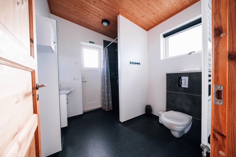 Bathroom, Blue View Cabin 7A with Hot Tub, Biskupstungnahreppur