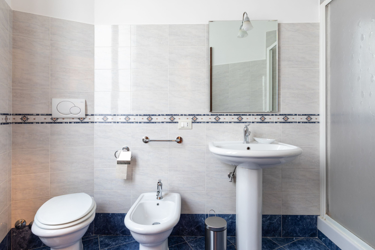Room 2, Elegant Salandra Suite, Rome