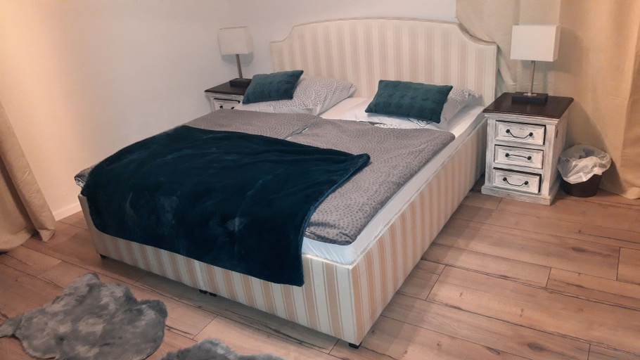 Bedroom 4, Finest - Hotel Suiten Bonn, Bonn