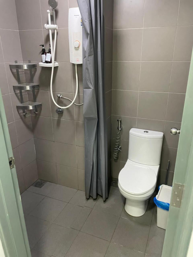 Bathroom 5, Summer suits klcc asia home city, Kuala Lumpur