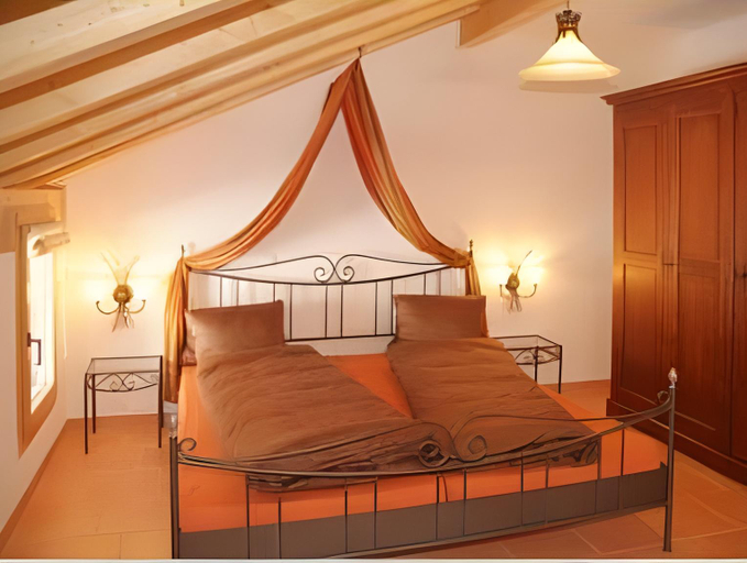 Bedroom 5