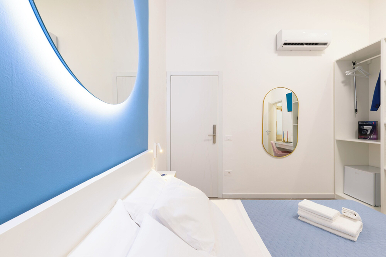Bedroom 4, Maddalena Rooms - Eja Sardinia, Cagliari