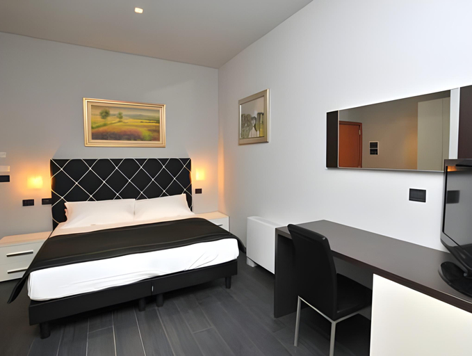 Bedroom 15