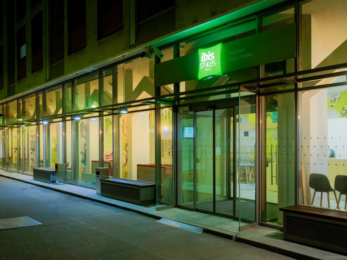 Exterior & Views, B&B HOTEL Maribor Orel, Maribor