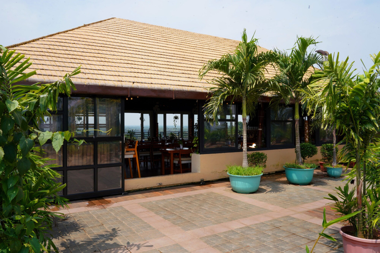 Exterior & Views 2, KGA Elite Continental Hotels, Pathanamthitta