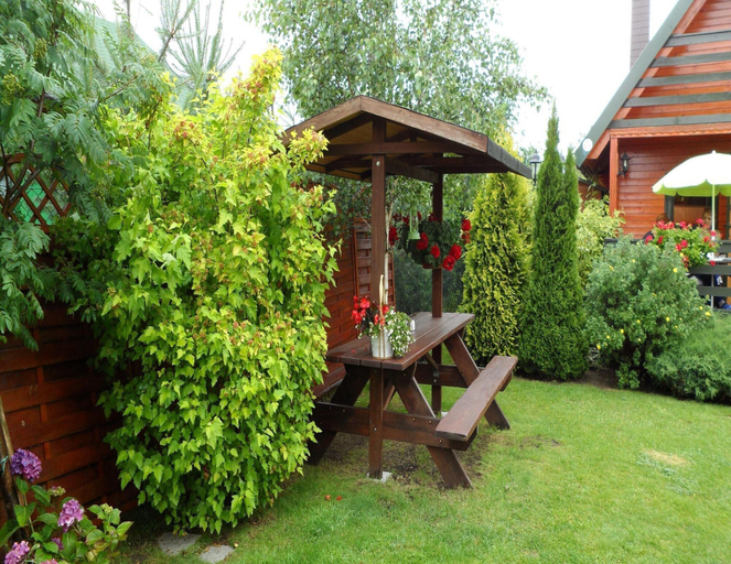Outdoor dining 5, Holiday House in Sarbinowo Near Baltic Beach, Koszalin