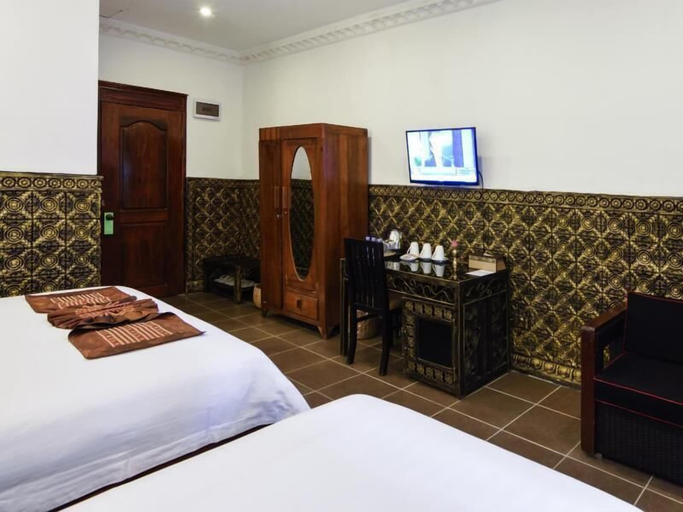 Bedroom 23