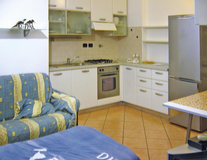 Others 3, Apartment in Mongelia, Genova