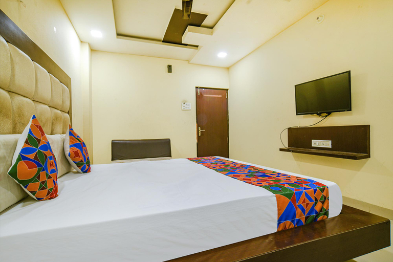 Bedroom 3, FabHotel Parihar Palace, Ujjain