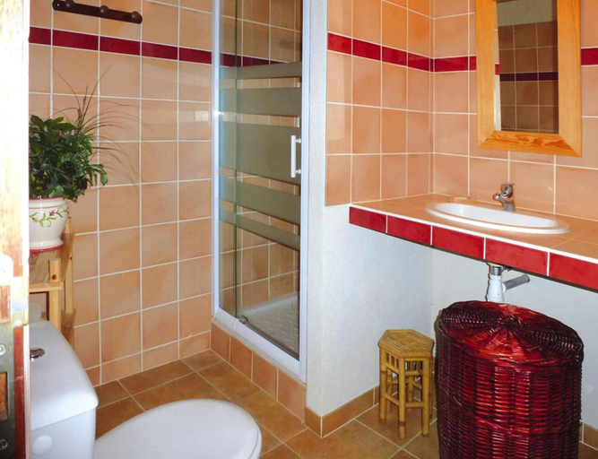Bathroom 3, Private Garden House in Redortiers, Alpes-de-Haute-Provence