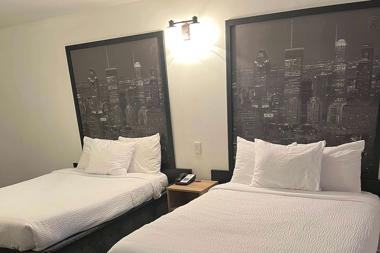Bedroom 3, Super 8 by Wyndham Montreal, Montréal