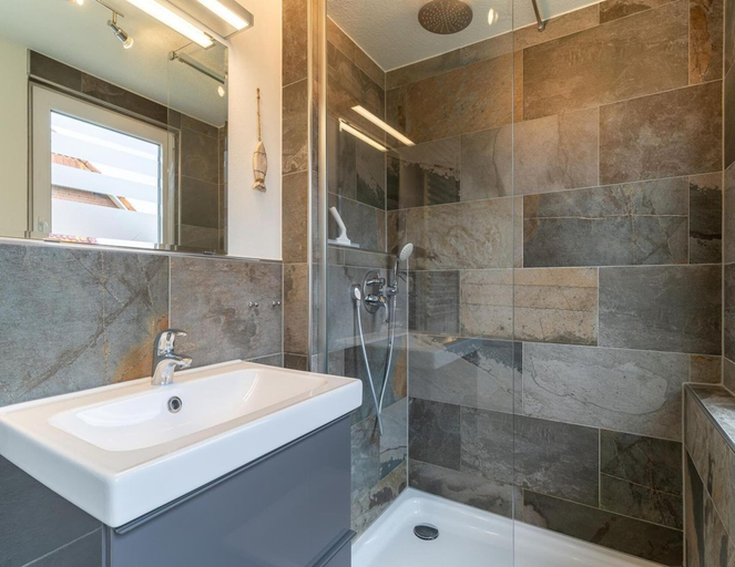 Bathroom 3, Ferienwohnung Dunenzauber, Nordfriesland