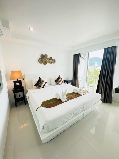 Bedroom 8