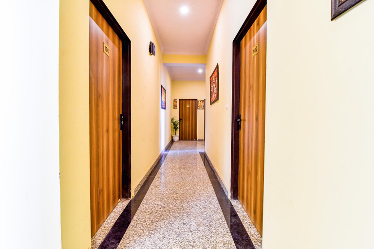 Public Area 2, FabHotel Golden Manor Inn, Jaipur