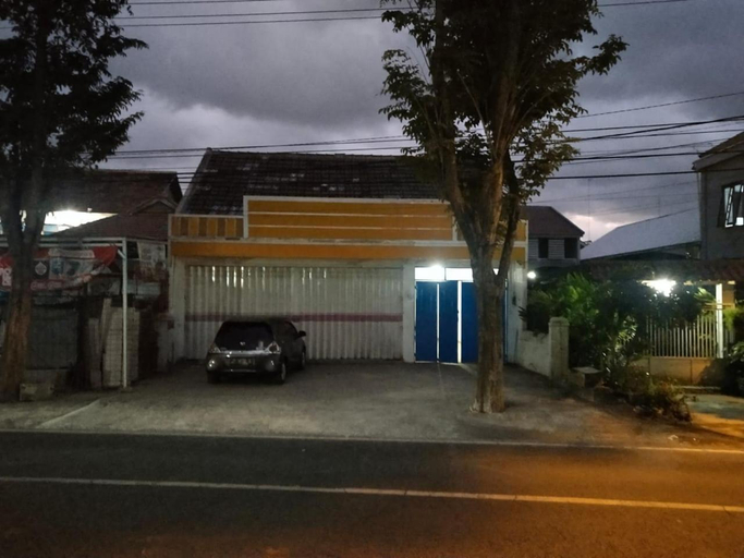 Exterior & Views 1, Thalia Guesthouse Ijen - Bromo & Sukamade Tour, Banyuwangi