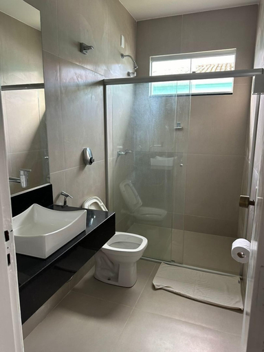 Bathroom 5, Hotel Paraiso Tropical, Alcobaca